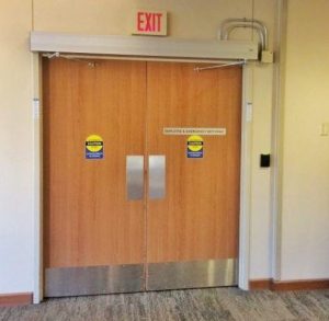 hospital-automatic-swing-door-opener-quad-systems