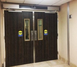 hospital-automatic-swing-door-opener-quad-systems